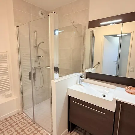 Domitys - Carmina Lägenhetshotell 4*