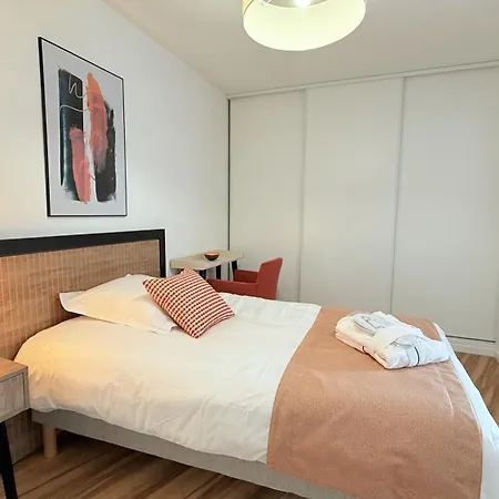 Domitys - Carmina * Carcassonne